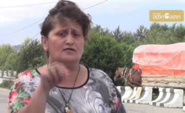 გალის შეხვედრის დაწყებამდე ლუკავას ცოლი სუს-ს წარმომადგენლებს შეხვდა (ვიდეო)