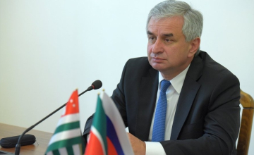 რაულ ხაჯიმბა მთავრობის დათხოვას გეგმავს