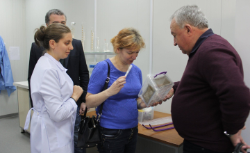 რუსი სპეციალისტები აბაშაში ფაროსანას წინააღმდეგ დაგეგმილ ღონისძიებებს გაეცნენ