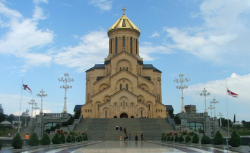 ეკლესია ცამეტი ასურელი მამის ხსენების დღეს აღნიშნავს