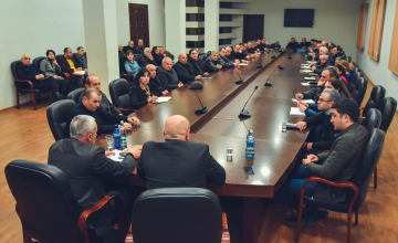 გუბერნატორი ზუგდიდის მუნიციპალიტეტის სოფლის რწმუნებულებს შეხვდა