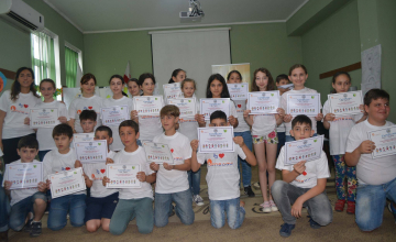 "ათინათში" საზაფხულო სკოლის პირველი ეტაპი დასრულდა (ვიდეო)