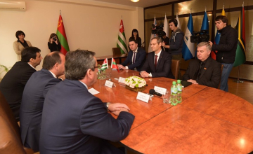 სოხუმი და დნესტრისპირეთი „უვიზო მიმოსვლაზე“ შეთანხმდნენ