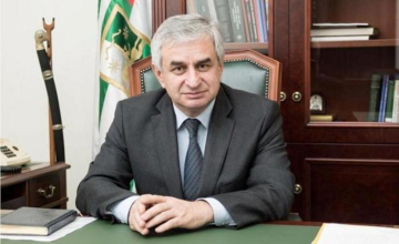 რაულ ხაჯიმბა ჟენევის დისკუსიების თანათავმჯდომარეებს შეხვდა