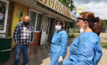 ზუგდიდში, წერეთლის ქუჩის მოსახლეობას თერმოსკრინინგს უტარებენ 