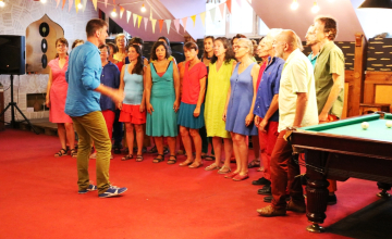 მეგრულად ამღერებული ფრანგები (ფოტო, ვიდეო) 