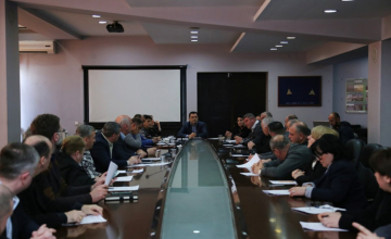 ზუგდიდში კორონავირუსთან დაკავშირებით პირველი სამუშაო შეხვედრა გაიმართა