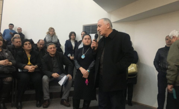 მოქალაქე მერაბ ქვარაიას: თქვენ ბრძანდებით არასრულფასოვანი ქალაქის მაჟორიტარი (ვიდეო)