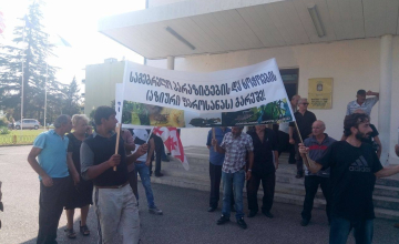 სენაკში თხილის კომპენსაციის მოთხოვნით გამართული აქცია დასრულდა 