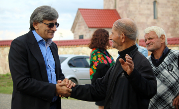დომენტი სიჭინავა: მოვითხოვოთ ის, რაც გვეკუთვნის