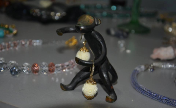 ზუგდიდელი დიზაინერების ხელთნაკეთი ნივთები (ფოტორეპორტაჟი)