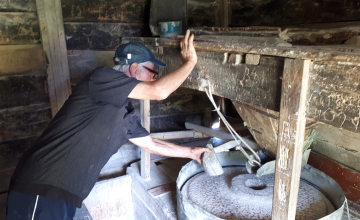 "შამუგიას წისქვილი" - საუკუნოვანი წყლის წისქვილი სოფელ კოკში (ვიდეო)