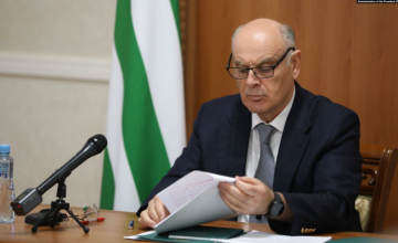 ასლან ბჟანია: "პატრიოტთა ალიანსი" მზად არის "თანამშრომლობისა და აფხაზეთის შემდგომი აღიარებისთვის"