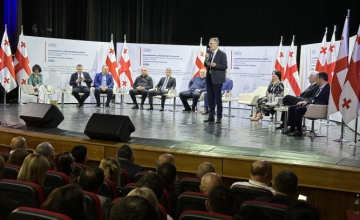 ლგპტ პროპაგანდასთან დაკავშირებით “ქართული ოცნების” ლიდერები ზუგდიდში განხილვას აწყობენ (ფოტო)