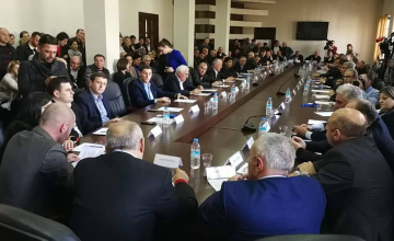 ზუგდიდის საკრებულო მუშაობას შეუდგა