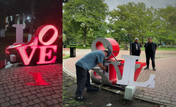 ფოთის პარკში დეკორაცია "LOVE" დააზიანეს