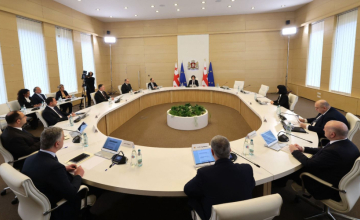 მომავალი წლიდან თანამდებობის პირების ხელფასი გაიზრდება