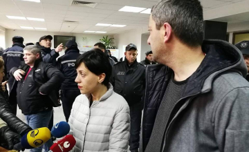 მერისა და ოპოზიციის წარმომადგენლების შეხვედრა უშედგეოდ დასრულდა (ვიდეო)