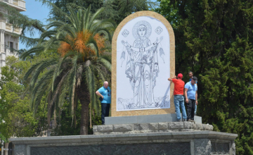 ზუგდიდის ცენტრალურ მოედანზე ღვთისმშობლის ფრესკის აღმართვა იგეგმება