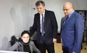 ლტოლვილთა სამინისტროში საჩივრების ცხელი ხაზი ამოქმედდა
