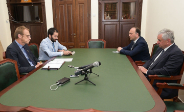 რაულ ხაჯიმბა სოხუმში გაეროს წარმომადგენელს შეხვდა 