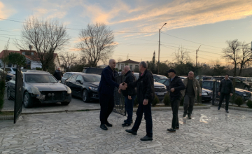 ნიკა მელია ზუგდიდში, ლევან ხაბეიშვილი  წალეჯიხაში - ენმ-ს თავმჯდომარეობის კანდიდატები მხარდამჭერებს შეხვდნენ