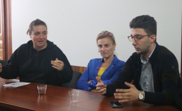 მოქალაქე ვაშაძის მხარდამჭერებს: რას ეუბნებით სააკაშვილის მმართველობის დროს დაზარალებულ ხალხს?! (ვიდეო)