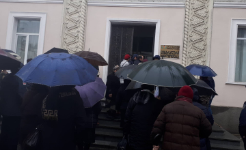 გარემოვაჭრეები მერაბ ქვარაიას შეხვდნენ (ვიდეო)