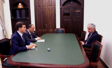 სოხუმში გაეროს ლტოლვილთა უმაღლესი კომისარიატის წარმომადგენელი ჩავიდა 
