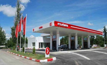 ლუკოილმა დღეს ყველა ტიპის საწვავი გააიაფა
