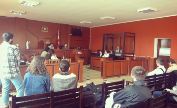 უფლებადარღვეული ქალი და მოზარდების იმიტირებული პროცესი (ვიდეო)