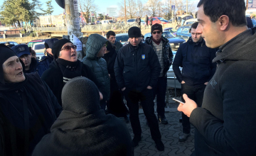 გარემოვაჭრეები ძველი ტერიტორიის დაკავებას აპირებენ (ვიდეო)