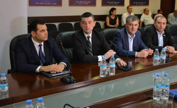 გიორგი გახარია სამეგრელოს მუნიციპალიტეტების მერებს: არავინ მოითმენს, რომ აქ არ იყვნენ ხუთოსნები