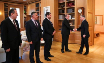 პრეზიდენტმა კანადაში, კორეასა და ყაზახეთში ახალი ელჩები დანიშნა