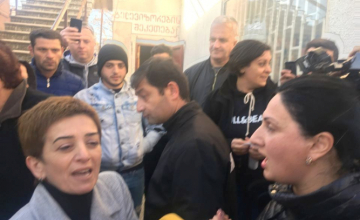 ხობში „ქართული ოცნების“ ოფისის „დაბოქლომება“ სცადეს