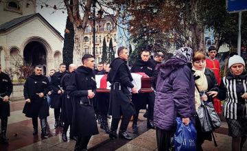 აფხაზეთის უმაღლესი საბჭოს დეპუტატი სამხედრო პატივით დაკრძალეს
