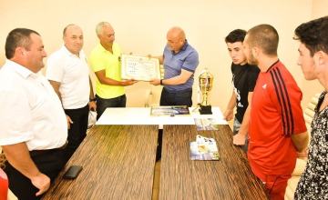 საერთაშორისო ტურნირში გამარჯვებულებს გუბერნატორი შეხვდა