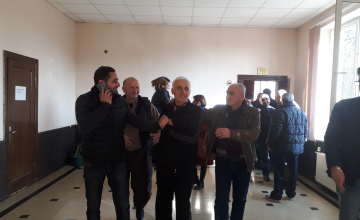 მარტვილის გამგეობის ყოფილი თანამშრომლები სასამართლომ გირაოს სანაცვლოდ გაათავისუფლა (ვიდეო)