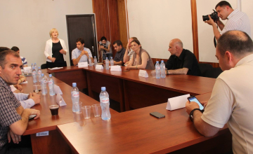ნარკოპოლიტიკის თემაზე ზუგდიდში იმსჯელეს (ვიდეო)