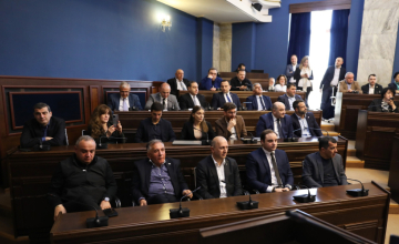 პარლამენტის კომიტეტმა 