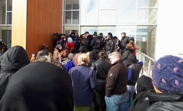 გუბერნატორი გარემოვაჭრეებს ხვალ შეხვდება