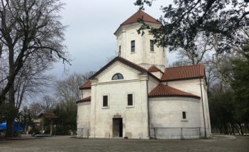 ვლაქერნის ღვთისმშობლის სახელობის ტაძარში წირვა შაბათს განახლდება