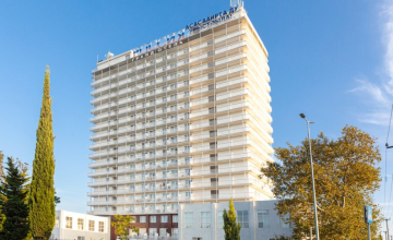 გუდაუთაში ადგილობრივებმა სასტუმრო 