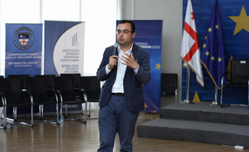 ფოთის მერის მოადგილე პოსტს ტოვებს
