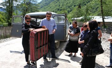 მესტიაში მცხოვრებ იძულებით გადაადგილებულ პირებს ჰუმანიტარული დახმარება გადაეცათ