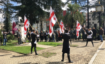 დამოუკიდებლობის რეფერენდუმისა და ზვიად გამსახურდიას დაბადების დღე ზუგდიდში (ვიდეო, ფოტო)