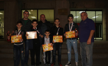 ზუგდიდელი კარატისტები საქართველოს ჩემპიონები გახდნენ