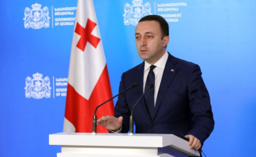 პენსიონერები, რომლებიც პირველ იანვრამდე აიცრებიან, ერთჯერადად 200-ლარიან დანამატს მიიღებენ