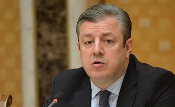 პრემიერი ტენდერებთან დაკავშირებით გამგებლებს აფრთხილებს