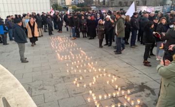 ზუგდიდში მიხეილ სააკაშვილის მხარდამჭერი აქცია მიმდინარეობს